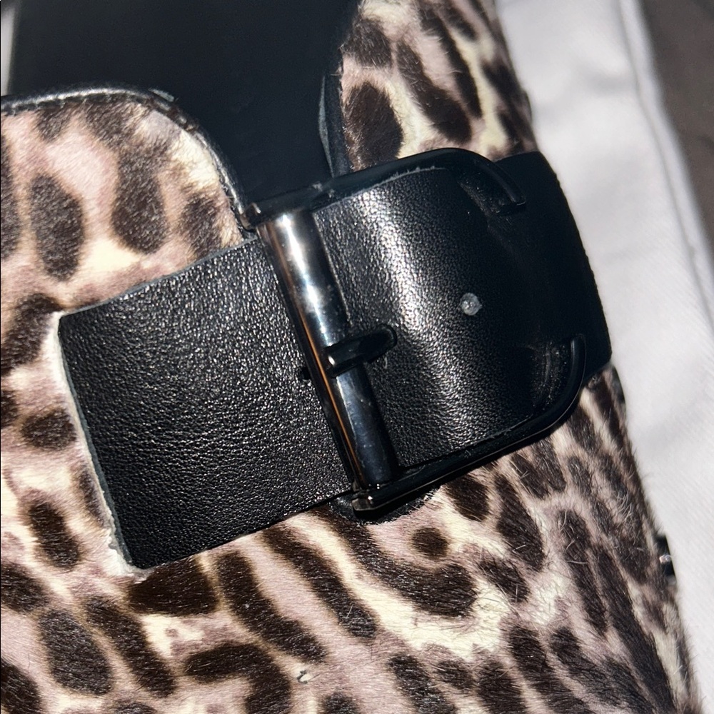 Veronica Beard Leopard and Black Mules - Picture 5 of 9